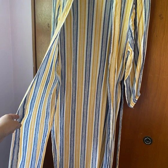 COPY - Cute beach Coverup/duster - Picture 7 of 9